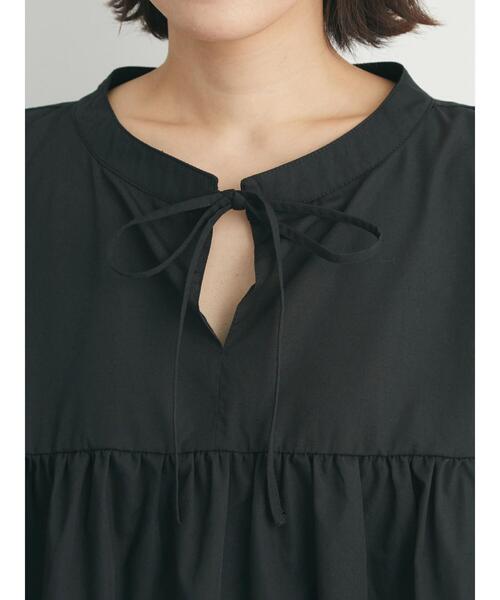 Green　Parks（グリーンパークス）の「前リボン切替ギャザーチュニック（シャツ/ブラウス・レディース・ブラック/オフホワイト・FREE）」の9枚目の写真