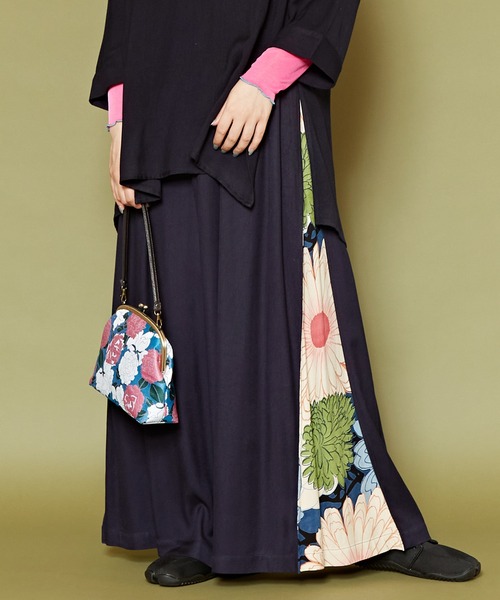 カヤ（カヤ）の「【カヤ】花ざかり八掛ワイドパンツ（その他パンツ・レディース・ブラック/グリーン/ダークネイビー/ライトパープル/ネイビー・FREE）」の3枚目の写真