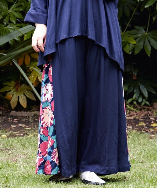 カヤ（カヤ）の「【カヤ】花ざかり八掛ワイドパンツ（その他パンツ・レディース・ブラック/グリーン/ダークネイビー/ライトパープル/ネイビー・FREE）」の4枚目の写真