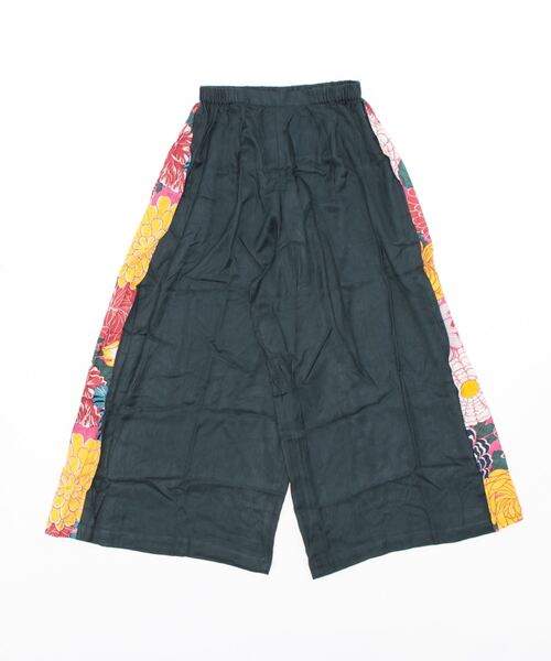 カヤ（カヤ）の「【カヤ】花ざかり八掛ワイドパンツ（その他パンツ・レディース・ブラック/グリーン/ダークネイビー/ライトパープル/ネイビー・FREE）」の10枚目の写真