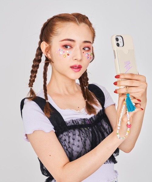 ACCOMMODE(アコモデ)の「チェキインiPhoneケース13(スマホケース/カバー・レディース・アイボリー/ピンク/グレー・FREE)」の5枚目の写真