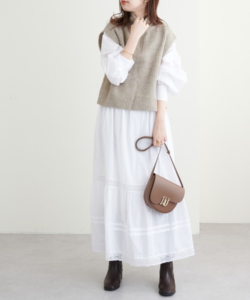 natural couture（ナチュラルクチュール）の「こなれたレイヤードスタイルに◎ハイネックハーフジップニットベスト（ベスト・レディース・ブラック/ベージュ/オフホワイト・FREE）」の21枚目の写真