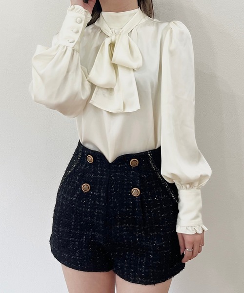 titty＆Co. PETIT（ティティアンドコープティ）の「【titty&Co.PETIT】ダブルボタンラメツイードショーパン（その他パンツ・レディース・ブラック・SMALL/MEDIUM）」の6枚目の写真