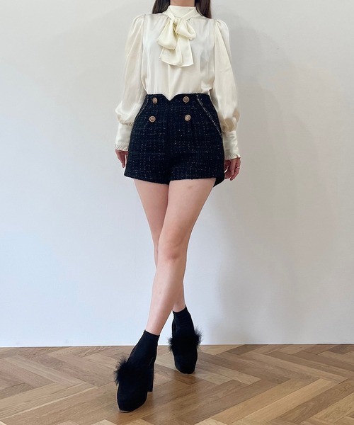 titty＆Co. PETIT（ティティアンドコープティ）の「【titty&Co.PETIT】ダブルボタンラメツイードショーパン（その他パンツ・レディース・ブラック・SMALL/MEDIUM）」の9枚目の写真