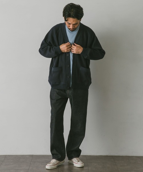 URBAN RESEARCH DOORS(アーバンリサーチドアーズ)の「『UR TECH』ワッフルVネックカーディガン(カーディガン/ボレロ・メンズ・ベージュ系その他/グリーン/ネイビー/ブラック・X-LARGE/MEDIUM/LARGE)」の20枚目の写真