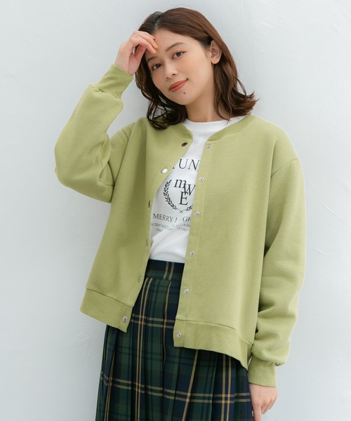 Honeys(ハニーズ)の「ドット釦クルーカーデ(カーディガン/ボレロ・レディース・アイボリー/ブルー/ピンク/ライム/イエロー/ブラック/スミクロ/オートミール/杢グレー・LL/L/M)」の6枚目の写真
