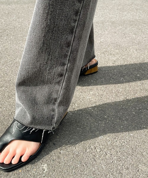 select MOCA(セレクトモカ)の「ハイウエストカットオフデニムパンツ(デニムパンツ・レディース・カーキ/ブラック/ライトブルー・SMALL/MEDIUM)」の17枚目の写真