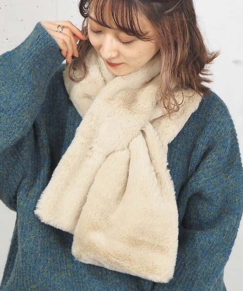 tiptop（ティップトップ）の「フェイクファーマフラー（マフラー・レディース・モカ/グレイッシュベージュ/アイボリー/ブラック・FREE）」の14枚目の写真