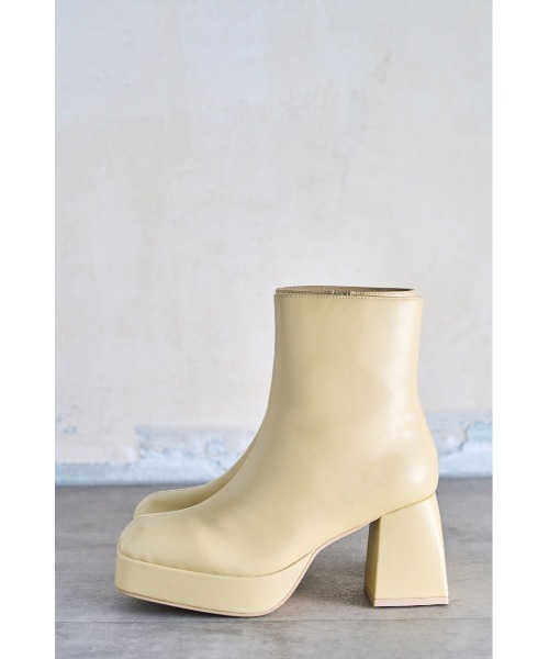 AZUL by moussy(アズールバイマウジー)の「THICK HEEL BOOTS/シックヒールブーツ(ブーツ・レディース・ブラック/ライトベージュ・SMALL/MEDIUM/LARGE)」の10枚目の写真