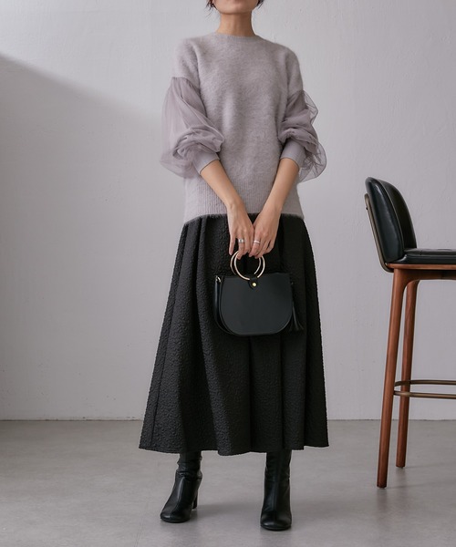 Lui's(ルイス)の「FOXEY 袖チュール重ねニットプルオーバー(ニット/セーター・レディース・ブラック/グレー/ピンク・FREE)」の17枚目の写真