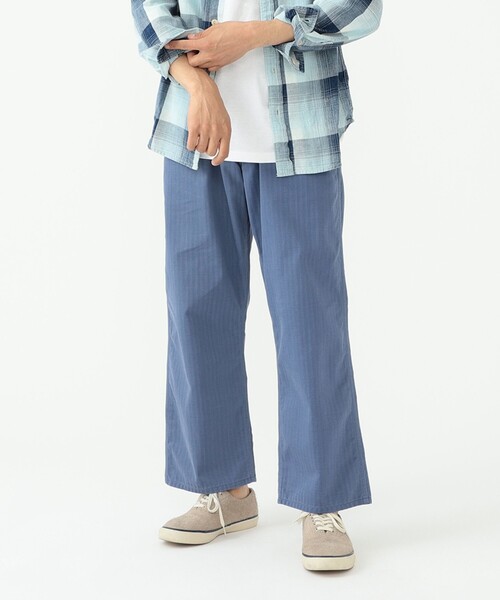 BEAMS PLUS（ビームスプラス）の「BEAMS PLUS / スーピマコットン ヘリンボーン ペインター パンツ（その他パンツ・メンズ・ブルー/カーキ/オリーブ/インディゴブルー・SMALL/MEDIUM/X-LARGE/LARGE）」の11枚目の写真