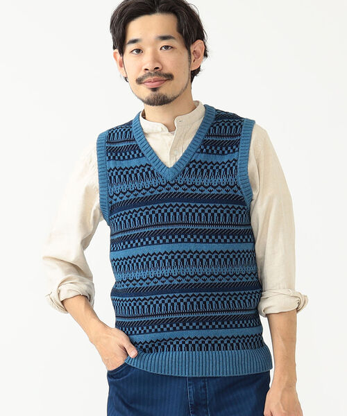 BEAMS PLUS(ビームスプラス)の「BEAMS PLUS / インディゴ ジャカード ニットベスト(ベスト・メンズ・グレー/グリーン/インディゴブルー/ナチュラル・X-LARGE/LARGE/MEDIUM/SMALL)」の10枚目の写真