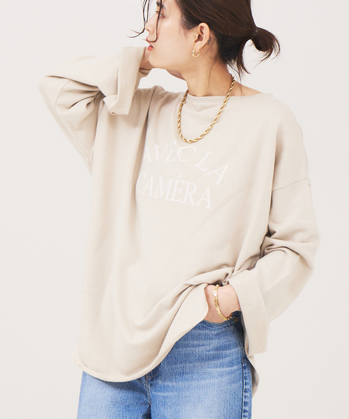 Rouge vif Anna(ルージュヴィフアンナ)の「ミニ裏毛ロゴロンT(Tシャツ/カットソー・レディース・ホワイト/ベージュ/チャコールグレー・フリー)」の1枚目の写真
