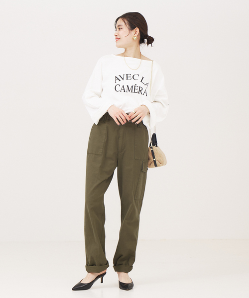 Rouge vif Anna(ルージュヴィフアンナ)の「ミニ裏毛ロゴロンT(Tシャツ/カットソー・レディース・ホワイト/ベージュ/チャコールグレー・フリー)」の4枚目の写真
