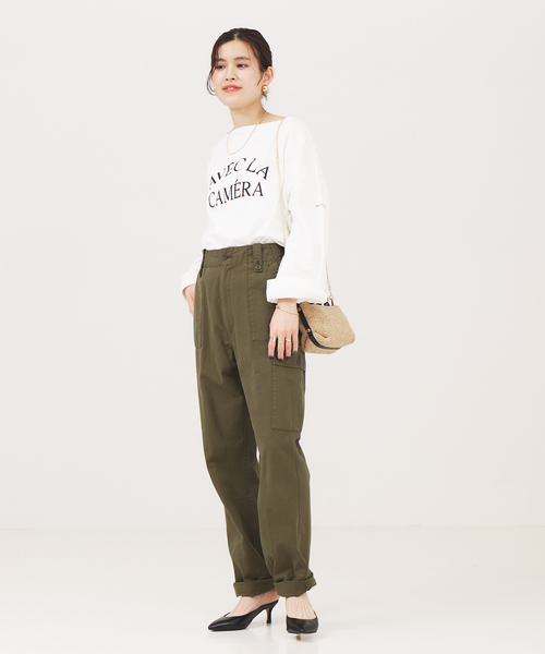 Rouge vif Anna(ルージュヴィフアンナ)の「ミニ裏毛ロゴロンT(Tシャツ/カットソー・レディース・ホワイト/ベージュ/チャコールグレー・フリー)」の5枚目の写真