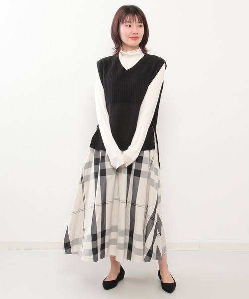 ikka(イッカ)の「サイドリボンニットベスト(ベスト・レディース・ベージュ/ミント/ブラック/ブルー/グレー・S/M/L)」の6枚目の写真