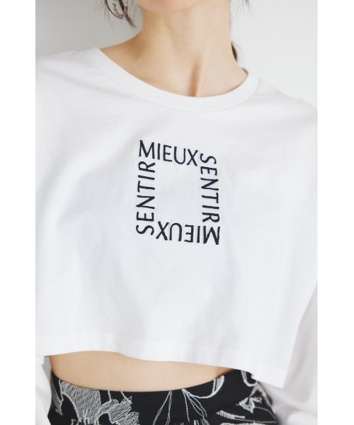 rienda(リエンダ)の「スクエアロゴクロップドロングTシャツ 春服(Tシャツ/カットソー・レディース・ライトイエロー/ブラック/ライトパープル/ホワイト・FREE)」の14枚目の写真