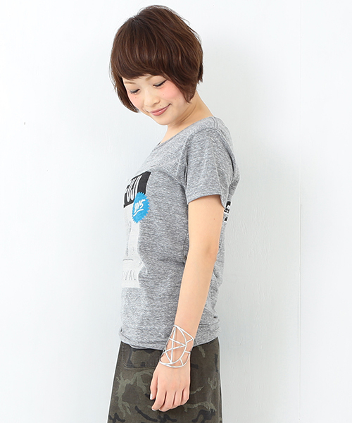 Ray BEAMS（レイビームス）の「FUJI ROCK FESTIVAL'15 × BEAMS / ”69” by Koji Yamaguchi（Tシャツ/カットソー・レディース・ホワイト/ヘザ－グレー・X-SMALL）」の5枚目の写真