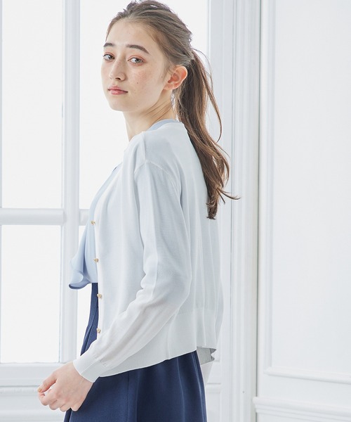 12Twelve Agenda（トゥエルブ　アジェンダ）の「Vネック金釦シアーカーディガン（カーディガン/ボレロ・レディース・オフホワイト/ブラック/サックスブルー/ブラウン/ブラック系その他・M）」の15枚目の写真