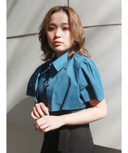 MURUA（ムルーア）の「レイヤードクロップドシャツ（シャツ/ブラウス・レディース・ホワイト/ブラック/ブルー・FREE）」の8枚目の写真