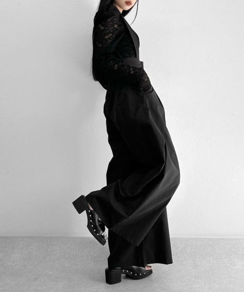 LVEU.（ラブユ.）の「【LVEU.】2wayハイウエストワイドサロペット / サロペット ハイウエスト ボトムス パンツ 2way ワイド ブラック（サロペット/オーバーオール・レディース・ブラック・FREE）」の6枚目の写真