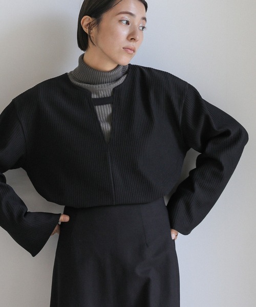 select MOCA(セレクトモカ)の「キーネックリップルワイドスリーブトップス(Tシャツ/カットソー・レディース・ベージュ/ブラック/チャコールグレー/ブラウン/ライトカーキ・FREE)」の11枚目の写真