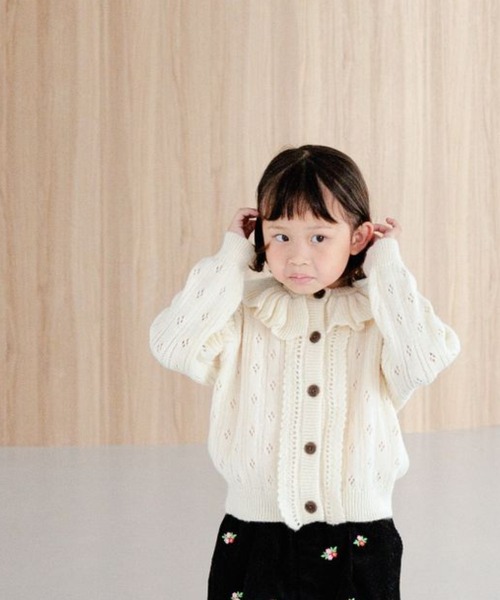 LOWRYS FARM(ローリーズファーム)の「スカシアミカーディガン 967451(ニット/セーター・キッズ・アイボリー/レッド/ネイビー・130cm/110cm/120cm/140cm/150cm)」の2枚目の写真