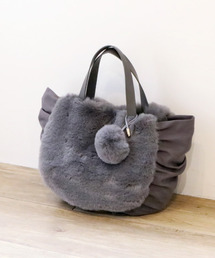 カシュカシュ cachecache / ポンポン付きエコファーラウンド型トートバッグ
