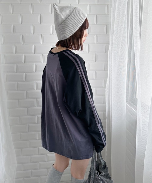 √nuage(ルートニュアージュ)の「ライン袖ラグランロングスリーブTシャツ(Tシャツ/カットソー・レディース・グレー/ホワイト・FREE)」の16枚目の写真