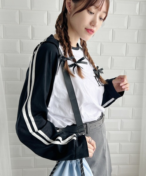 √nuage(ルートニュアージュ)の「ライン袖ラグランロングスリーブTシャツ(Tシャツ/カットソー・レディース・グレー/ホワイト・FREE)」の10枚目の写真
