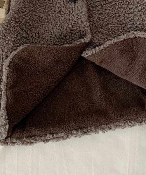 Bambin（ボンバン）の「【 Bambin / ボンバン 】 もこもこ ボア フリース ベスト（ベスト・キッズ・ダークブラウン/ブラック/アイボリー/アッシュブラウン・M/L）」の10枚目の写真