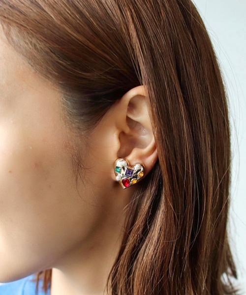 Three Four Time（ｽﾘｰﾌｫｰﾀｲﾑ）の「マルチビジュハートイヤリング（イヤリング・レディース・マルチ・FREE）」の3枚目の写真