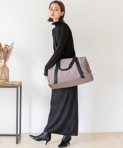 VitaFelice（ヴィータフェリーチェ）の「ナイロン2wayユニセックボストンバッグ（ボストンバッグ・レディース・ブラック/グレー/モカ・FREE）」の9枚目の写真