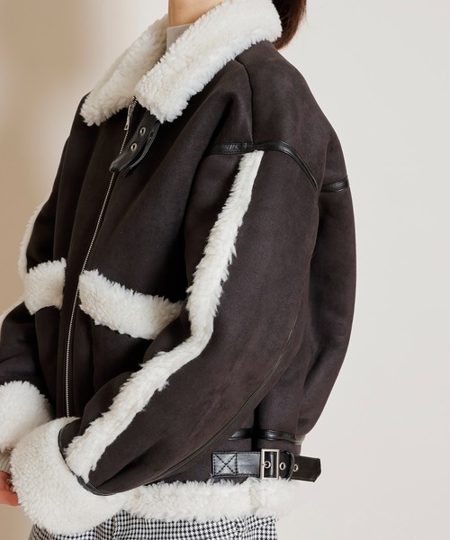 REDYAZEL（レディアゼル）の「ムートンジャケット（ムートンコート・レディース・ベージュ/ブラック/カーキ・FREE）」の4枚目の写真