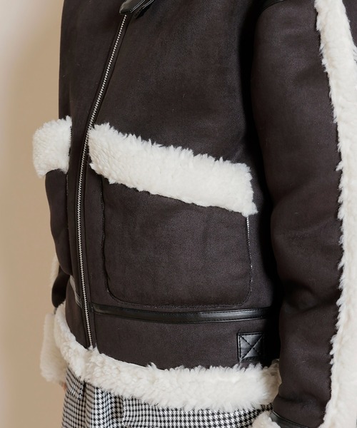 REDYAZEL（レディアゼル）の「ムートンジャケット（ムートンコート・レディース・ベージュ/ブラック/カーキ・FREE）」の21枚目の写真