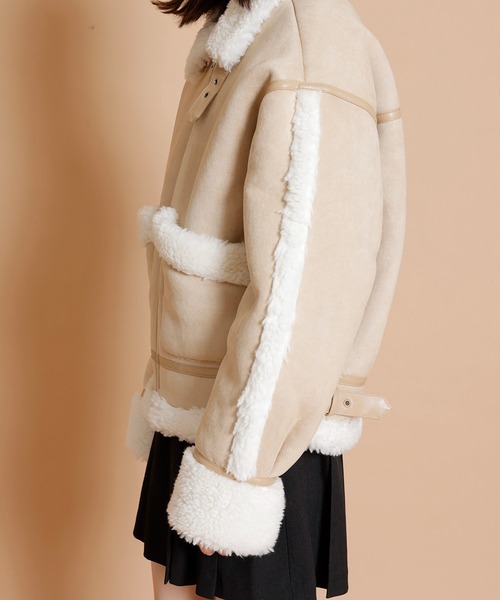 REDYAZEL（レディアゼル）の「ムートンジャケット（ムートンコート・レディース・ベージュ/ブラック/カーキ・FREE）」の13枚目の写真