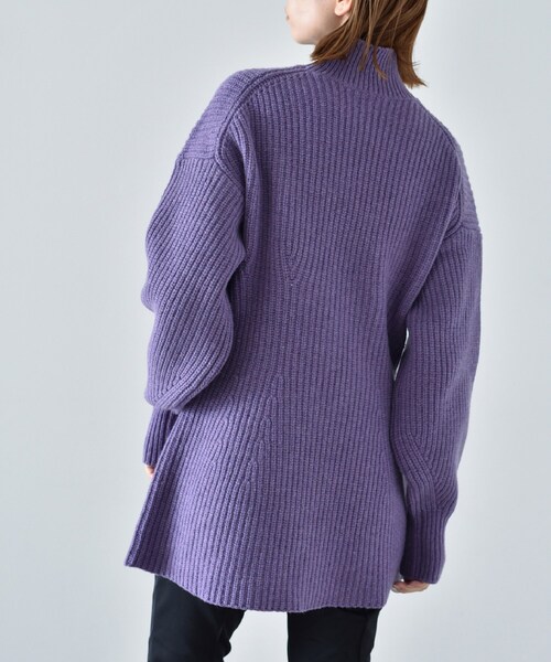 code a コードエー point neck shirt新品 CODE A（コードエー）の「◇neck cutting knit（ニット/セーター