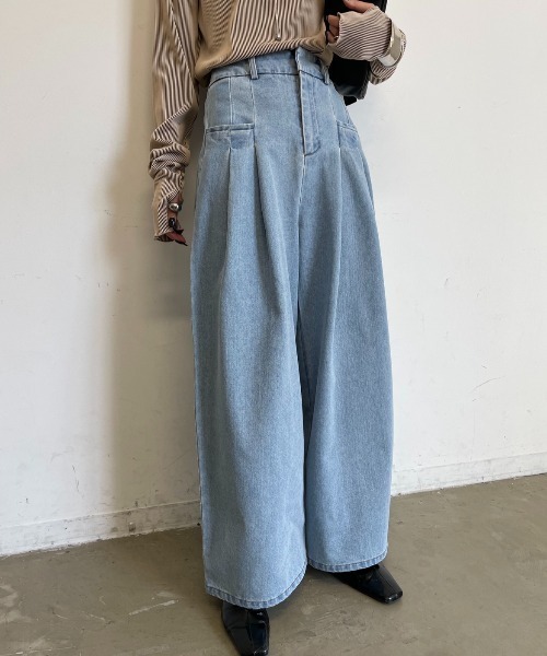 AIC.（エーアイシー）の「ポケット2タックデニムワイドパンツ（デニムパンツ・レディース・ライトブルー・FREE）」の16枚目の写真