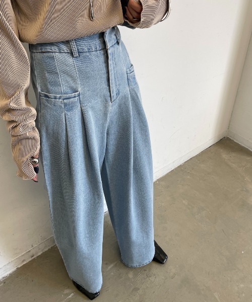 AIC.（エーアイシー）の「ポケット2タックデニムワイドパンツ（デニムパンツ・レディース・ライトブルー・FREE）」の17枚目の写真