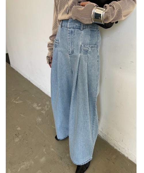 AIC.（エーアイシー）の「ポケット2タックデニムワイドパンツ（デニムパンツ・レディース・ライトブルー・FREE）」の18枚目の写真