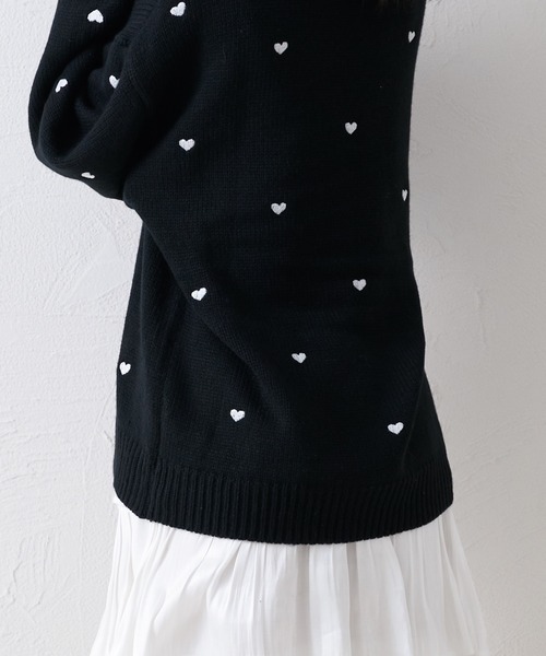 shrita（シュリータ）の「【shrita】ハート刺繍ルーズニット（ニット
