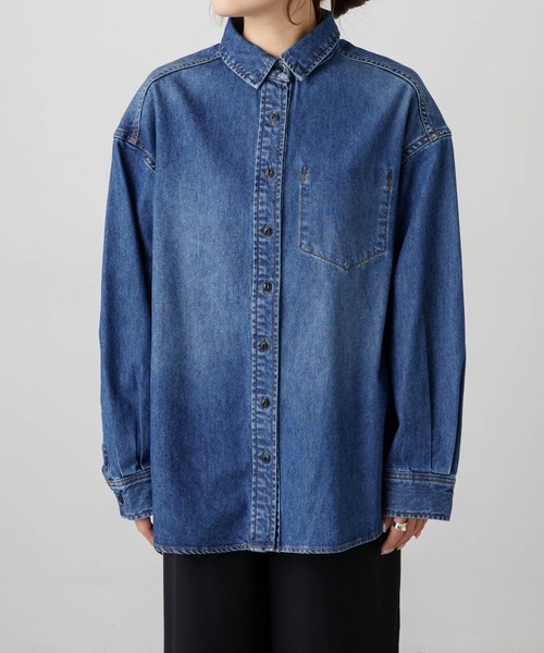 PUAL CE CIN（ピュアルセシン）の「ボーイフレンドデニムシャツ（シャツ/ブラウス・レディース・グレー/インディゴブルー・FREE）」の4枚目の写真