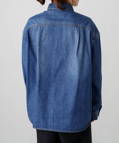 PUAL CE CIN（ピュアルセシン）の「ボーイフレンドデニムシャツ（シャツ/ブラウス・レディース・グレー/インディゴブルー・FREE）」の6枚目の写真
