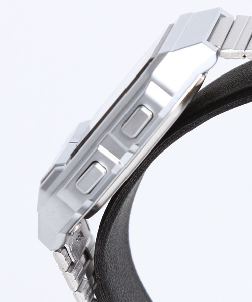 CASIO（カシオ）の「CASIO DATA BANK【WEB限定】（アナログ腕時計・メンズ・シルバー・FREE）」の2枚目の写真