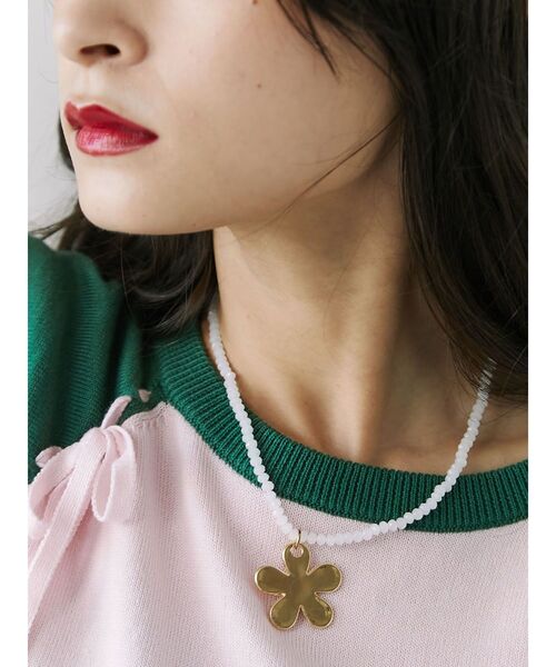 jouetie（ジュエティ）の「フラワートップビーズネックレス（ネックレス・レディース・シルバー/ゴールド・FREE）」の3枚目の写真