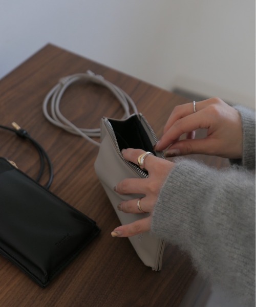 スマホショルダーバッグ / original phone shoulder bag フォンショルダー スマホケース スマホカバー ミニバッグ グレージュ ブラック（スマホグッズ）｜Reurie'（レウリィ）