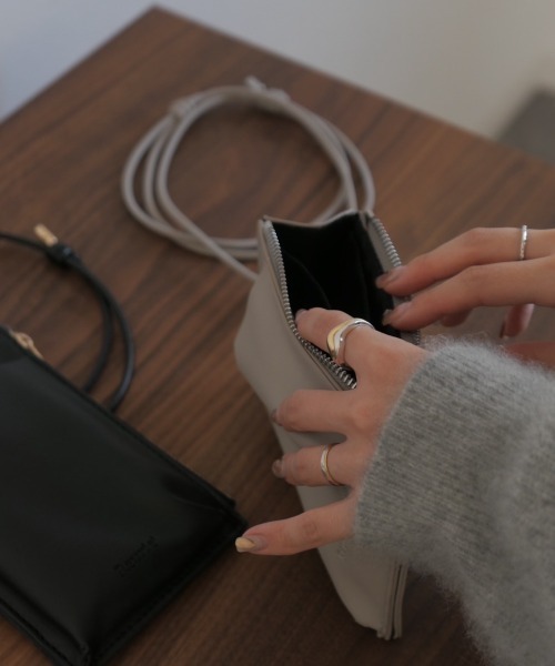 スマホショルダーバッグ / original phone shoulder bag フォンショルダー スマホケース スマホカバー ミニバッグ グレージュ ブラック（スマホグッズ）｜Reurie'（レウリィ）