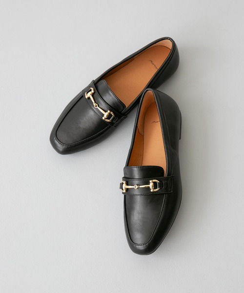 menue(メヌエ)の「新色追加【 極やわ 】 ローファー -晴雨兼用-(ローファー・レディース・アイボリー/グレイッシュベージュ/ブラック/ブラック系1/ダークブラウン・23.5cm/21.5cm/26.0cm/23.0cm/25.5cm/24.0cm/24.5cm/22.5cm/22.0cm/25.0cm)」の3枚目の写真