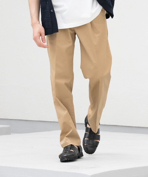URBAN RESEARCH ROSSO MEN（アーバンリサーチロッソメン）の「『WEB限定』『XLサイズあり』ストレッチチノワンタックパンツ（その他パンツ・メンズ・カーキ/ベージュ/ネイビー/ブラック/グレー・SMALL/X-LARGE/LARGE/MEDIUM）」の8枚目の写真