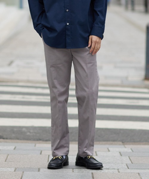 URBAN RESEARCH ROSSO MEN（アーバンリサーチロッソメン）の「『WEB限定』『XLサイズあり』ストレッチチノワンタックパンツ（その他パンツ・メンズ・カーキ/ベージュ/ネイビー/ブラック/グレー・SMALL/X-LARGE/LARGE/MEDIUM）」の22枚目の写真